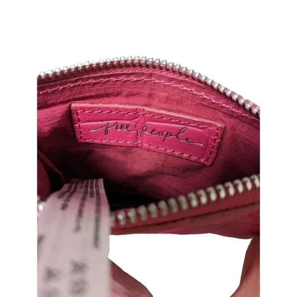 Free People Croc Embossed Coin‎ Wallet - Picture 4 of 4